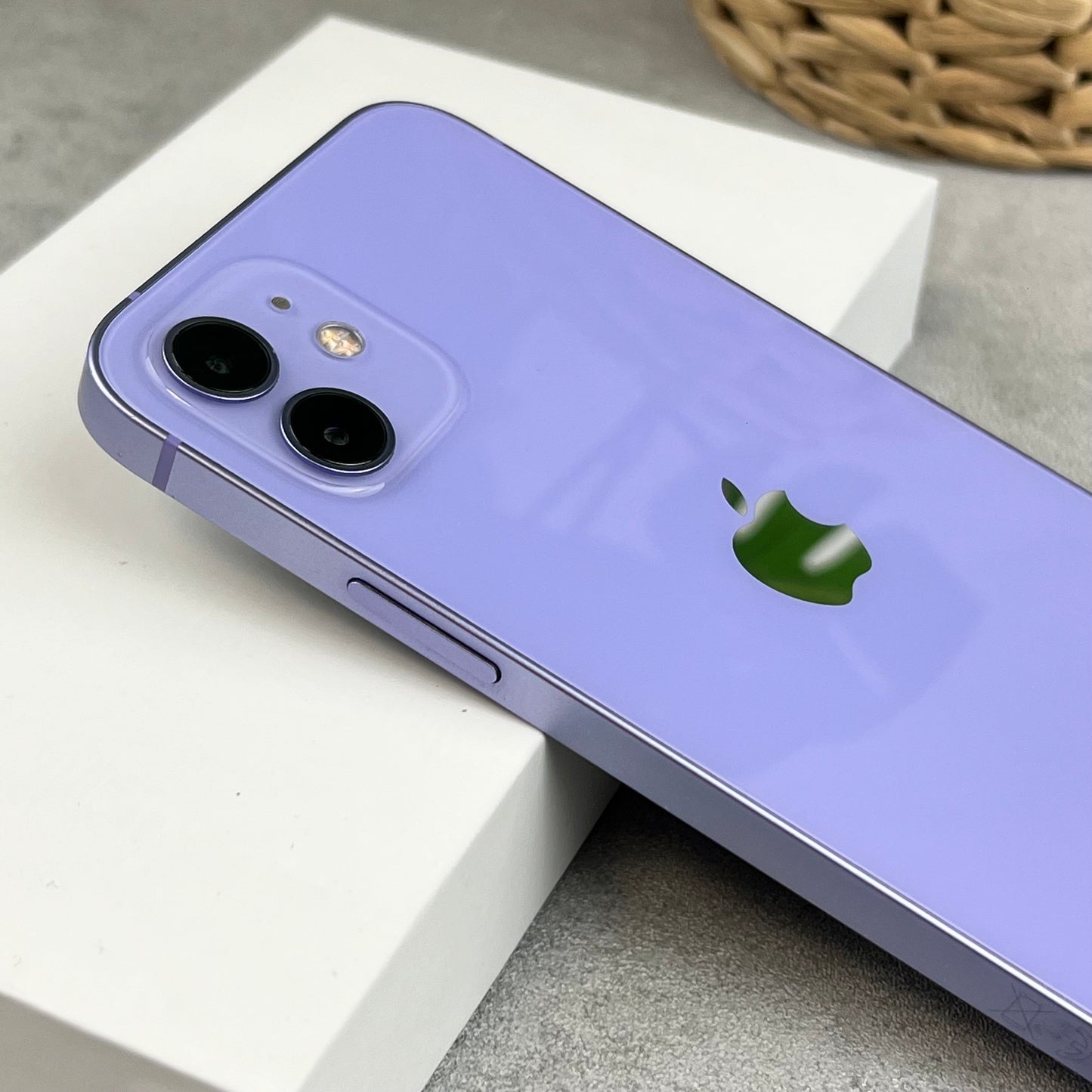 Apple iPhone 12 Purple (Unlocked)