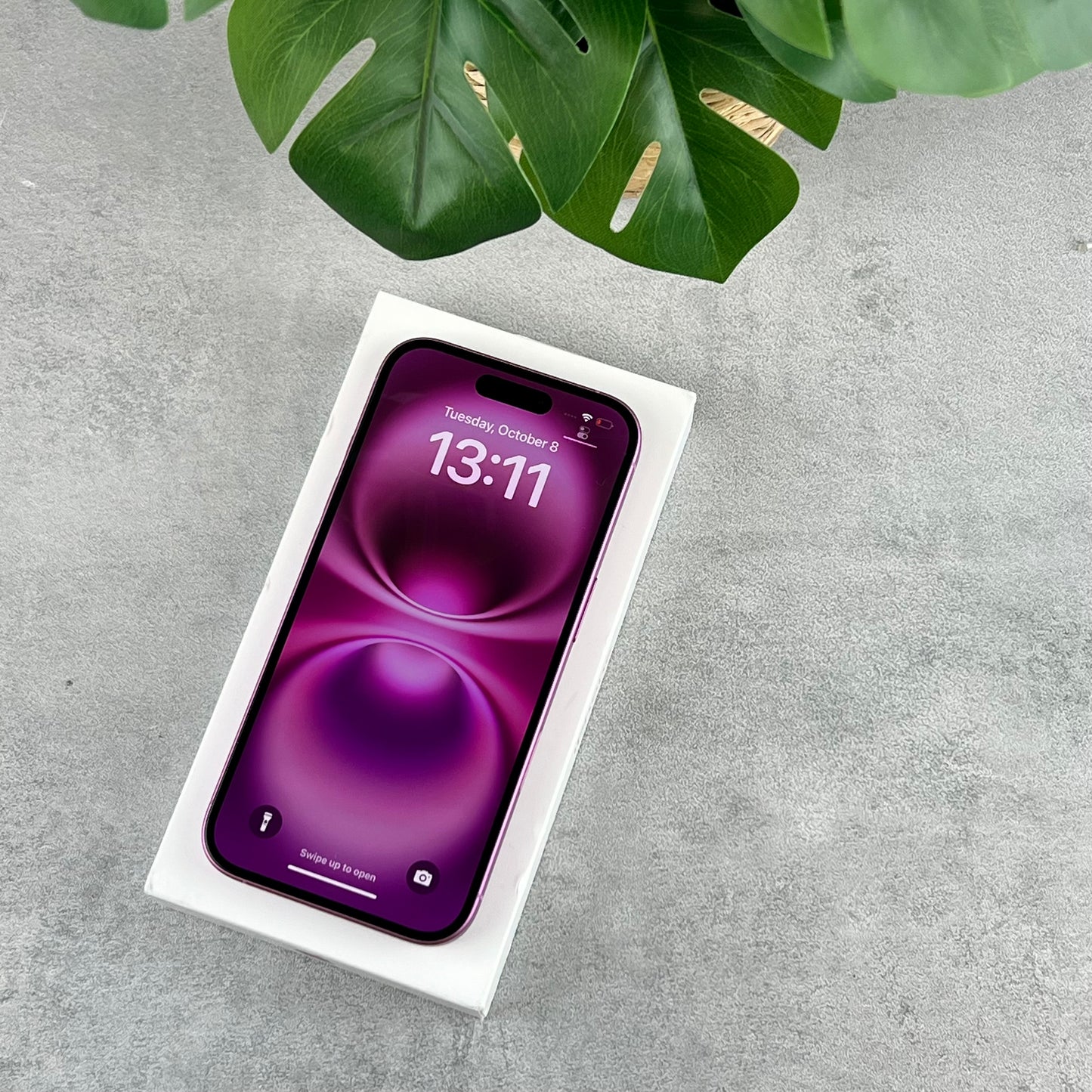 Apple iPhone 16 Pink (Unlocked)