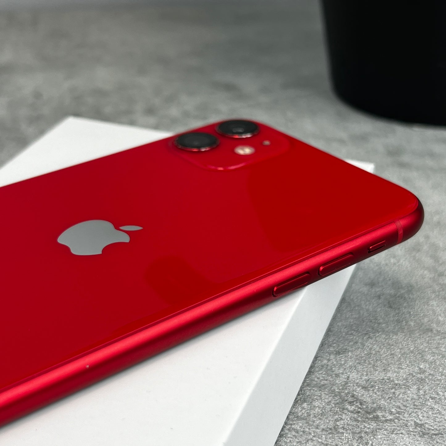 Apple iPhone 11 Red