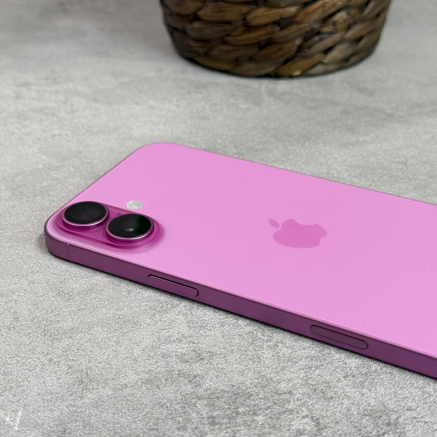 Apple iPhone 16 Plus Pink (Unlocked)