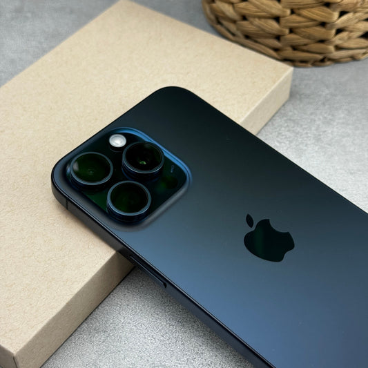 Apple iPhone 15 Pro Max Blue Titanium (Unlocked)