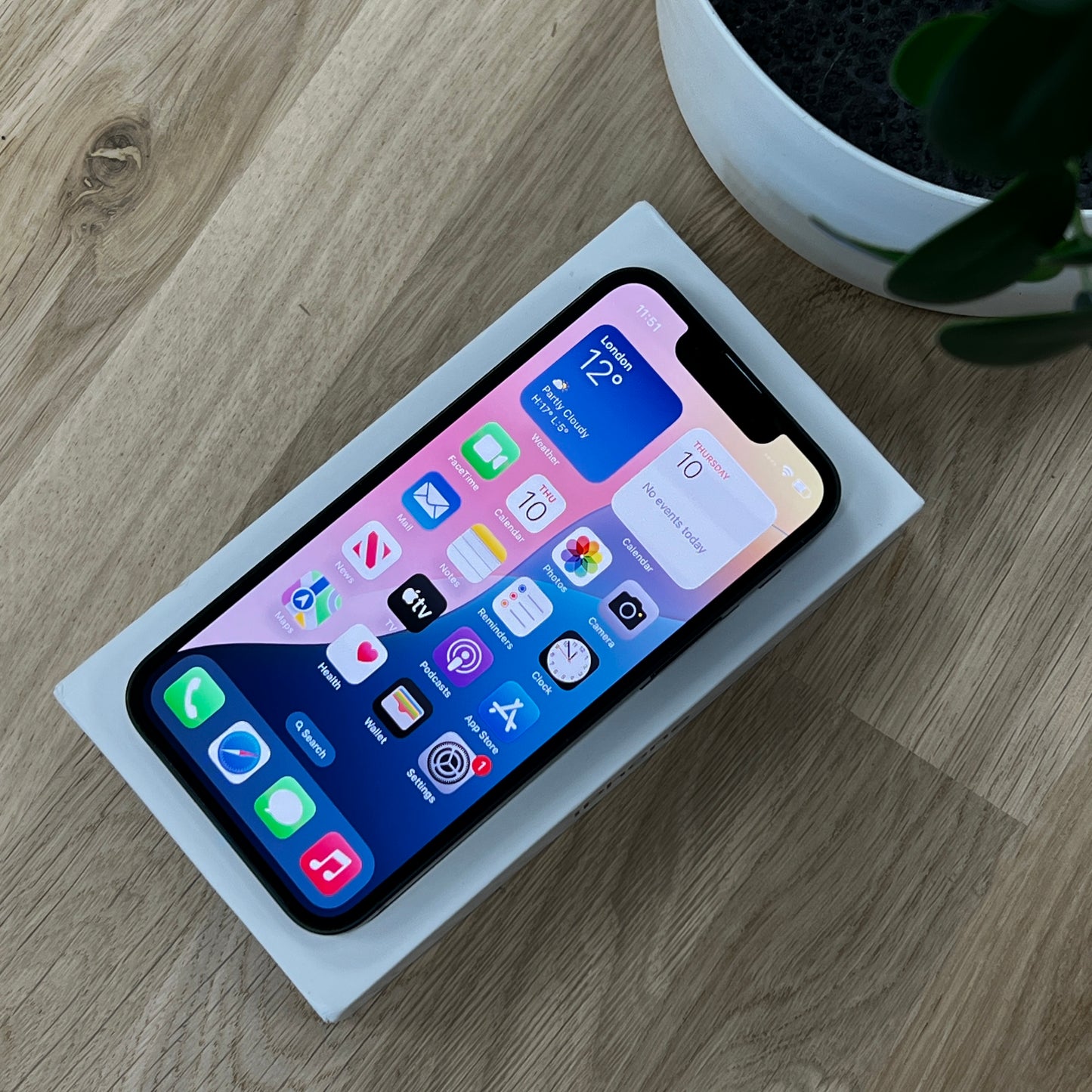 Apple iPhone 13 Mini in Black (Unlocked)