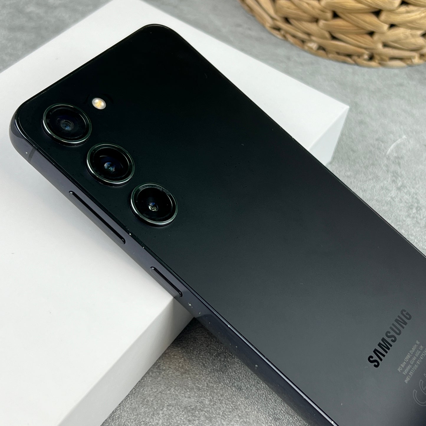 Samsung Galaxy S23 Phantom Black (Unlocked)