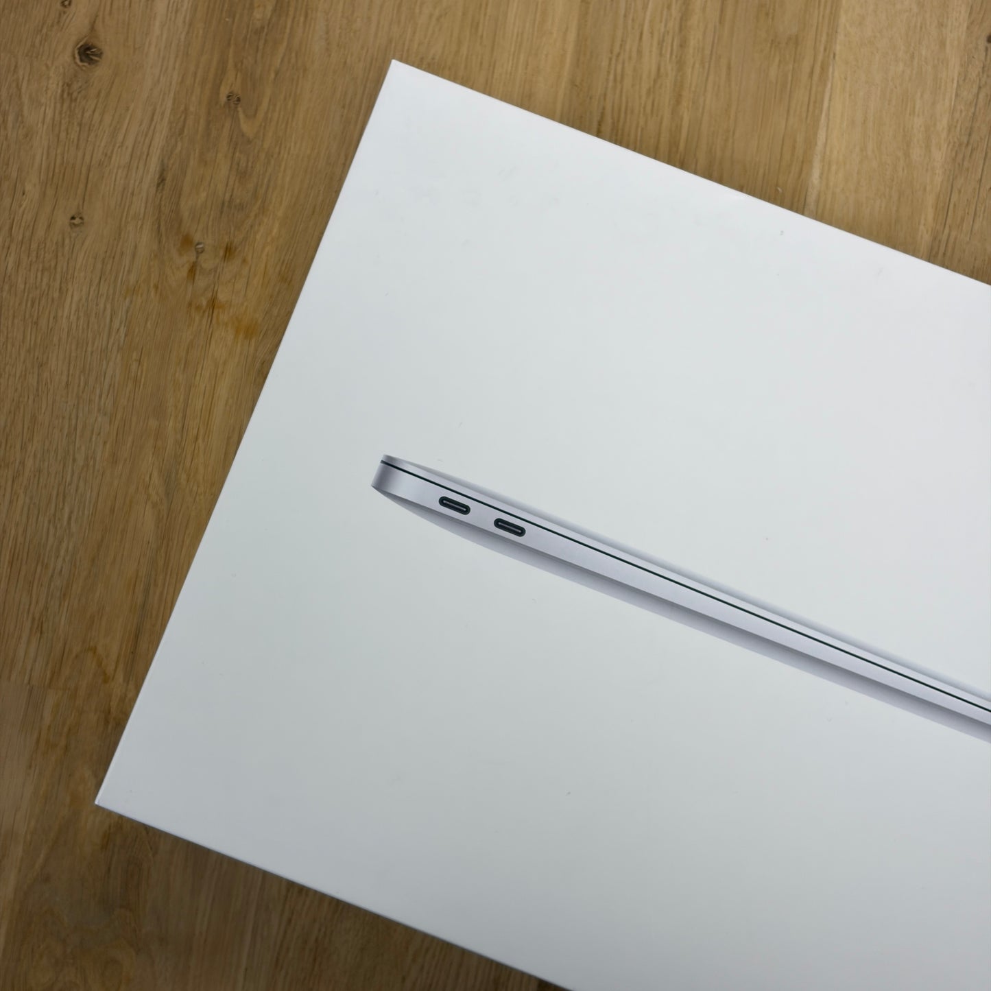 Apple MacBook Air 13-Inch 2020 Silver 256GB | 8GB | Intel i3 1.1GHz