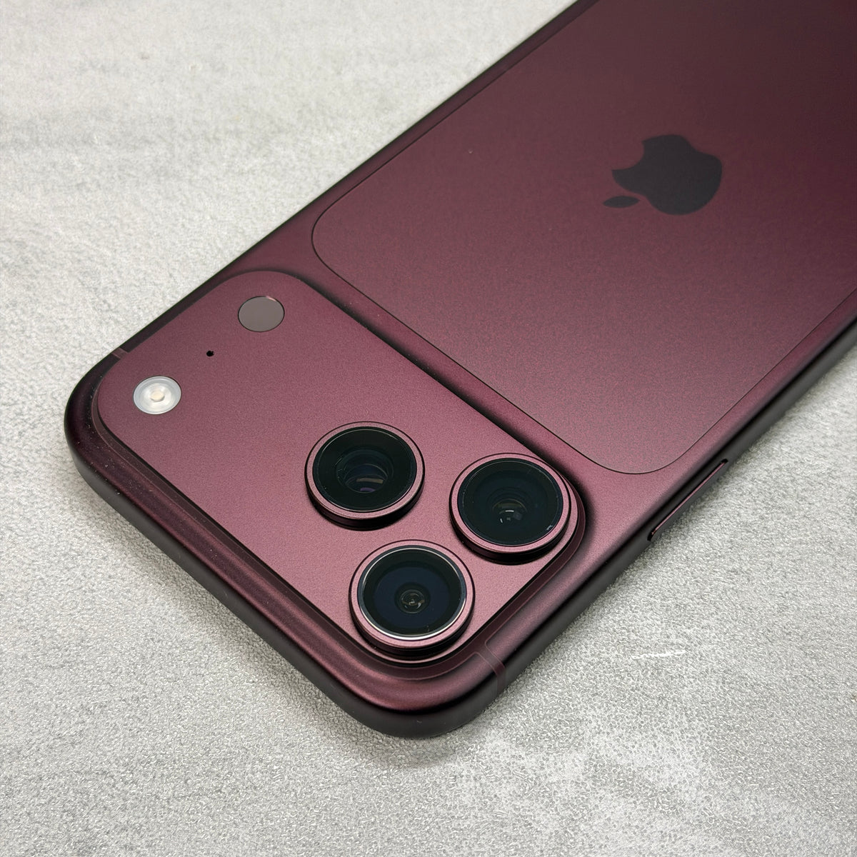 Apple iPhone 18 Pro Max Burgundy (Unlocked)