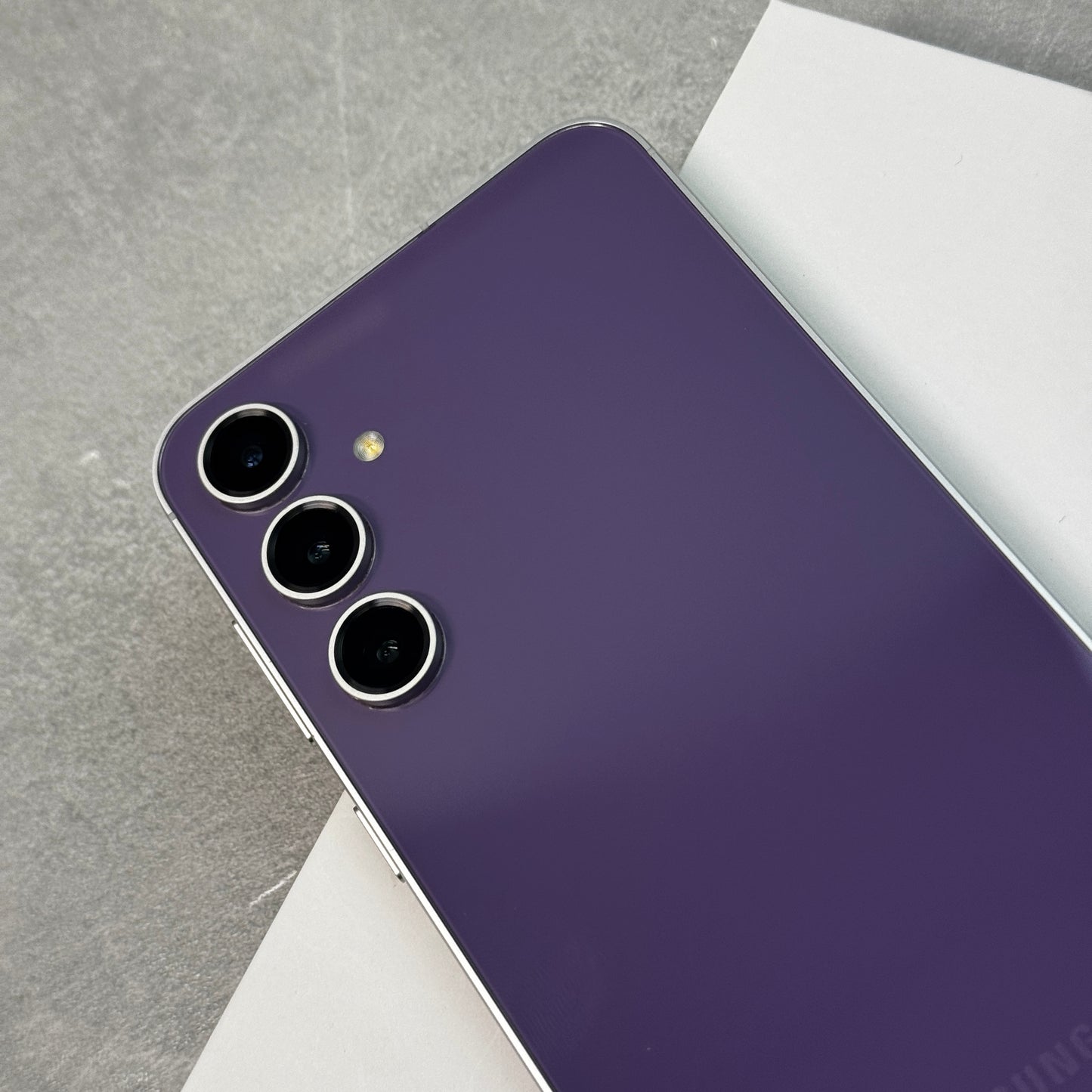Samsung Galaxy S23 FE 128GB Purple (Unlocked)