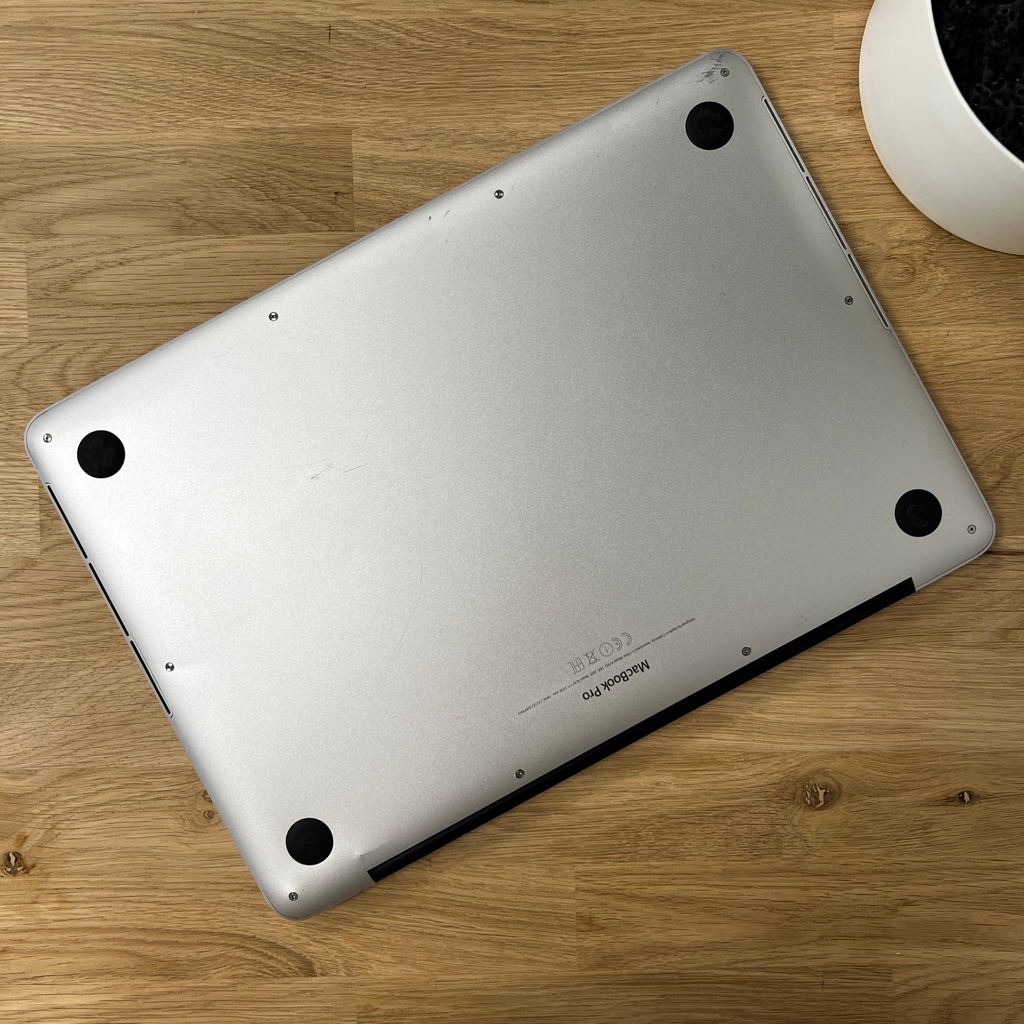 Apple MacBook Pro 13-Inch Silver (2015)