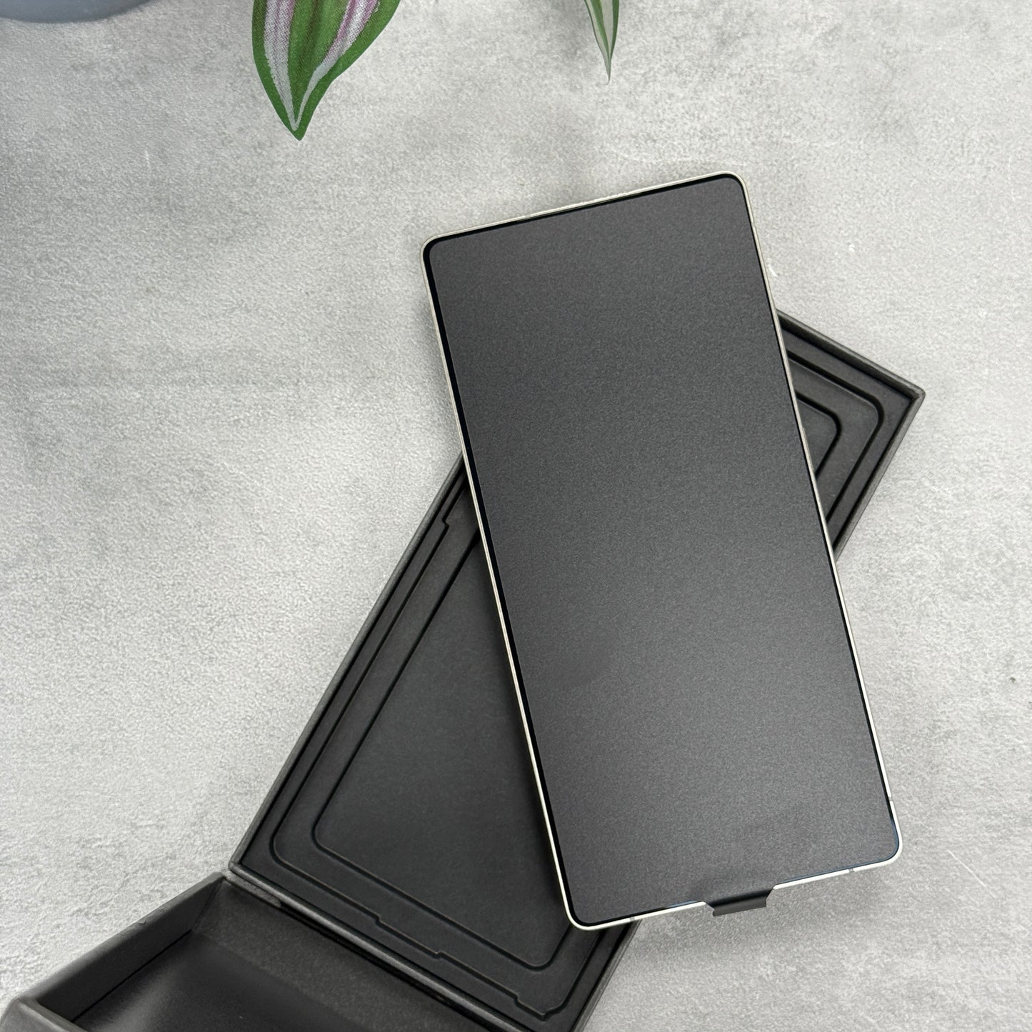 Samsung Galaxy S25 Ultra Titanium Grey (Unlocked)