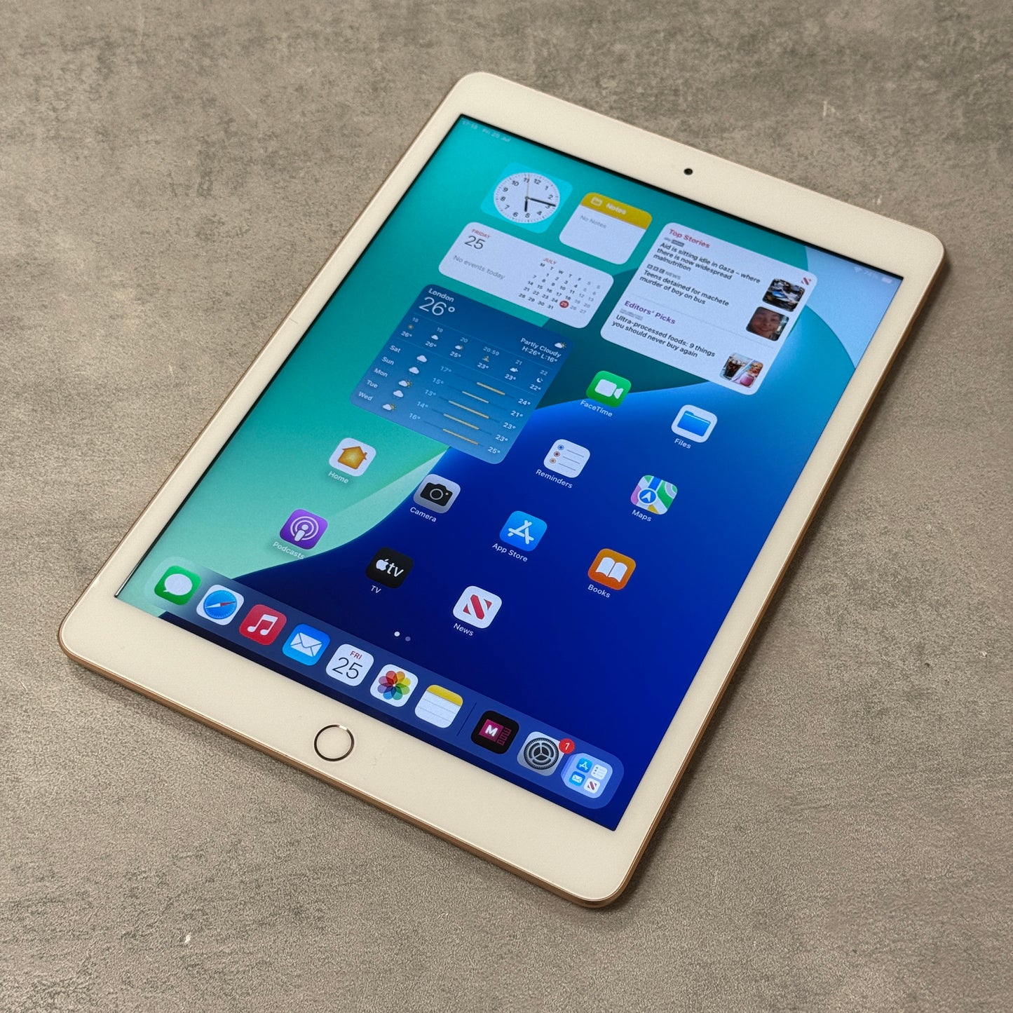 Apple iPad 8th Gen 32GB Gold