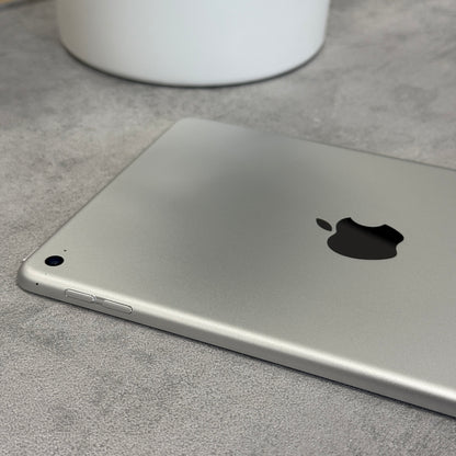 Apple iPad Mini 4 128GB Silver