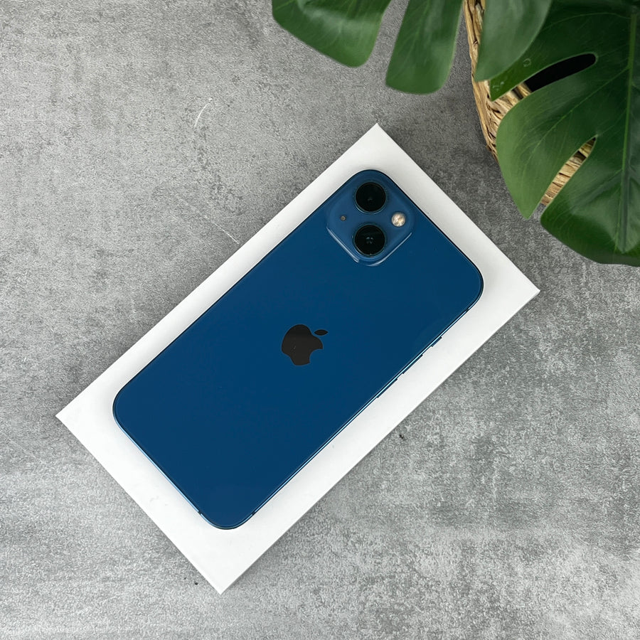 Apple iPhone 13 Blue (Unlocked)