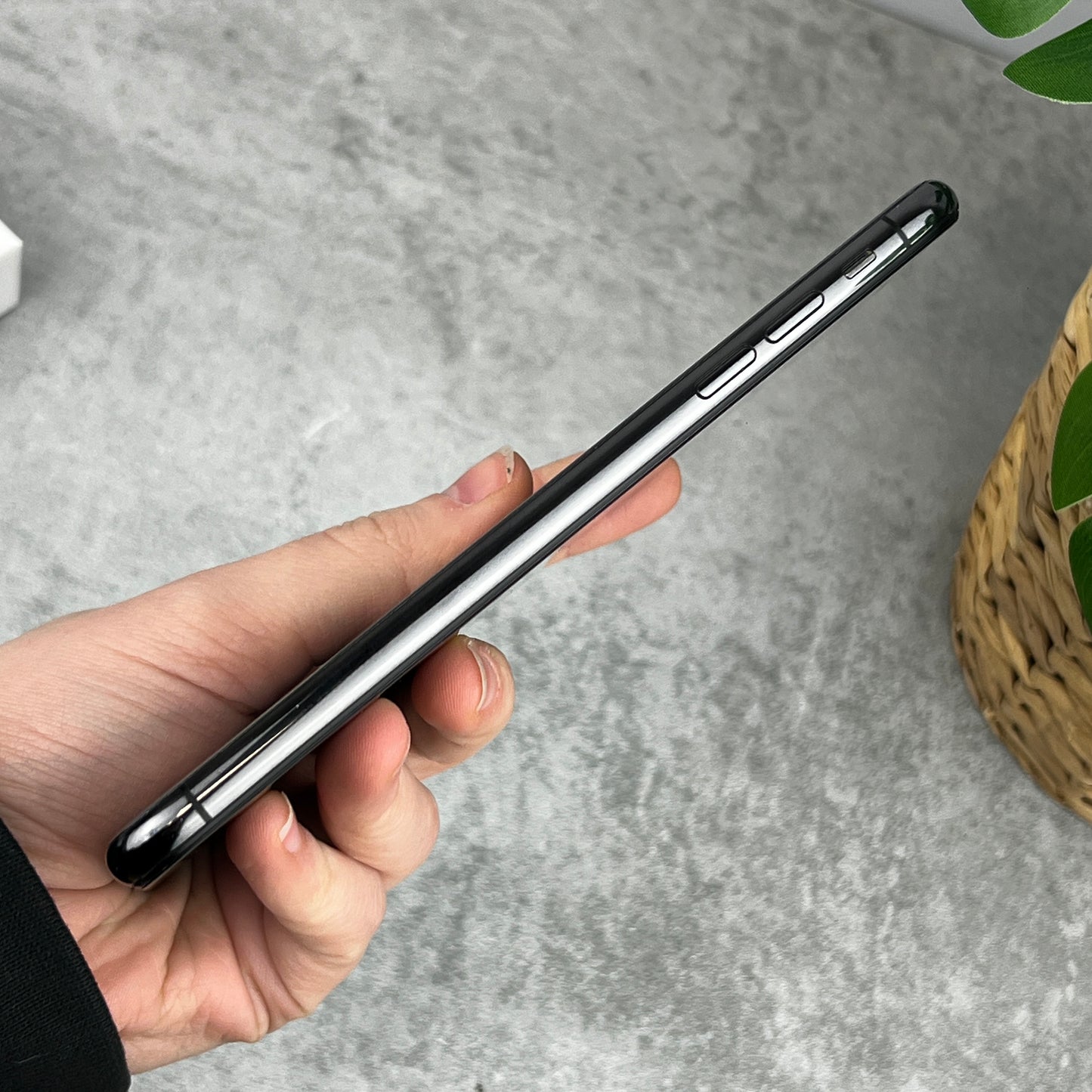 Apple iPhone XS Max 256GB in Space Grey (CLEARANCE)