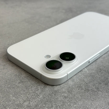 Apple iPhone 16 White (Unlocked)