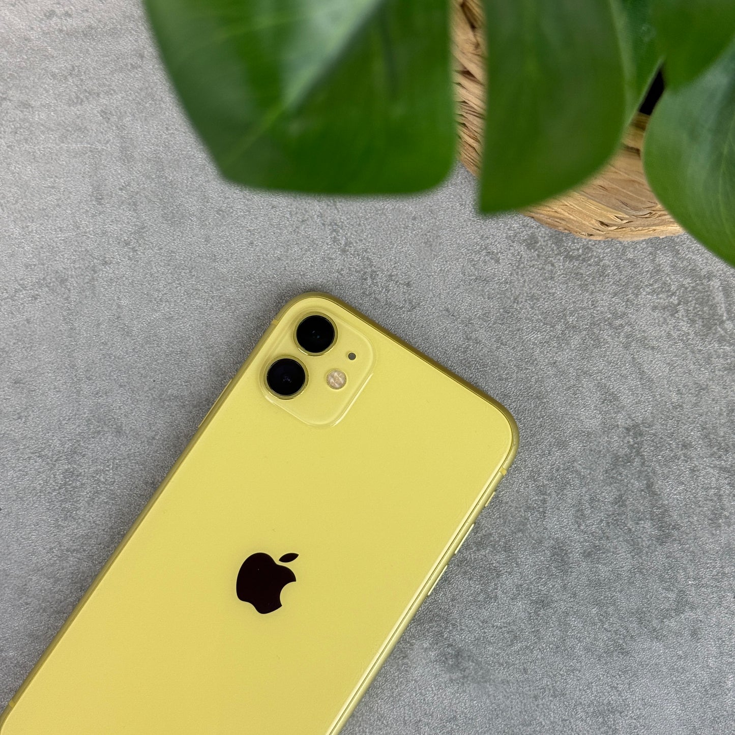 Apple iPhone 11 Yellow (Unlocked)