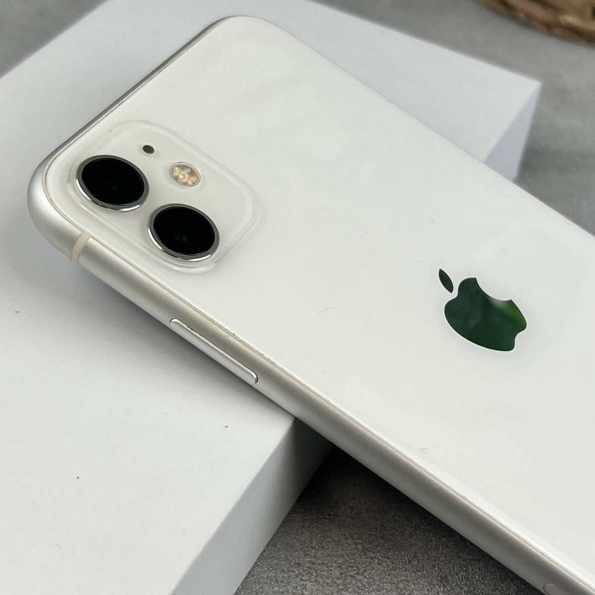 Buy iPhone 11 | Refurbished Phones Haverhill | Shop Now – Calatech