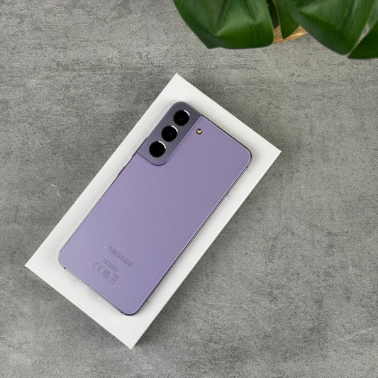 Samsung Galaxy S22 Violet (Unlocked)