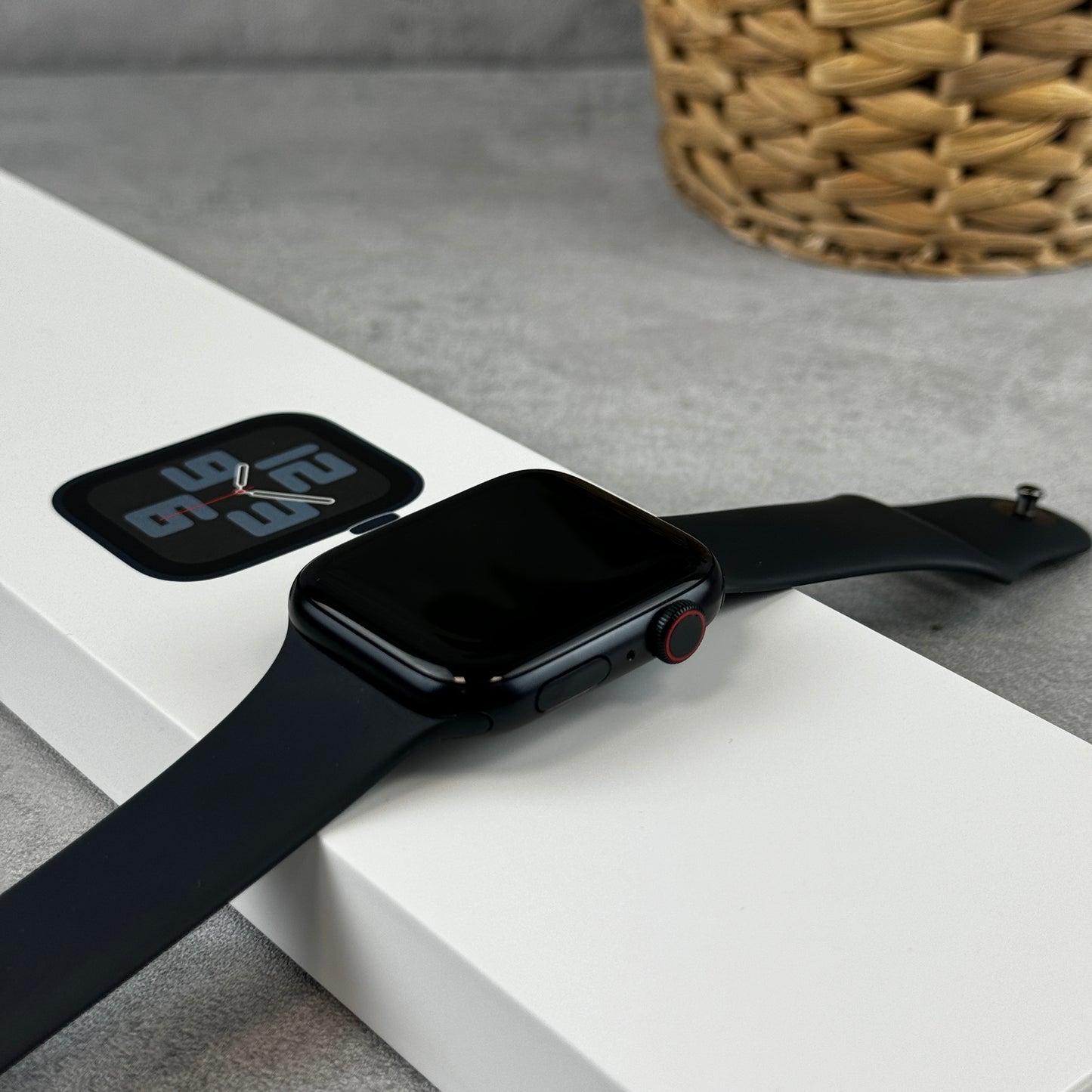 Apple Watch SE (2nd Gen) 40mm Midnight