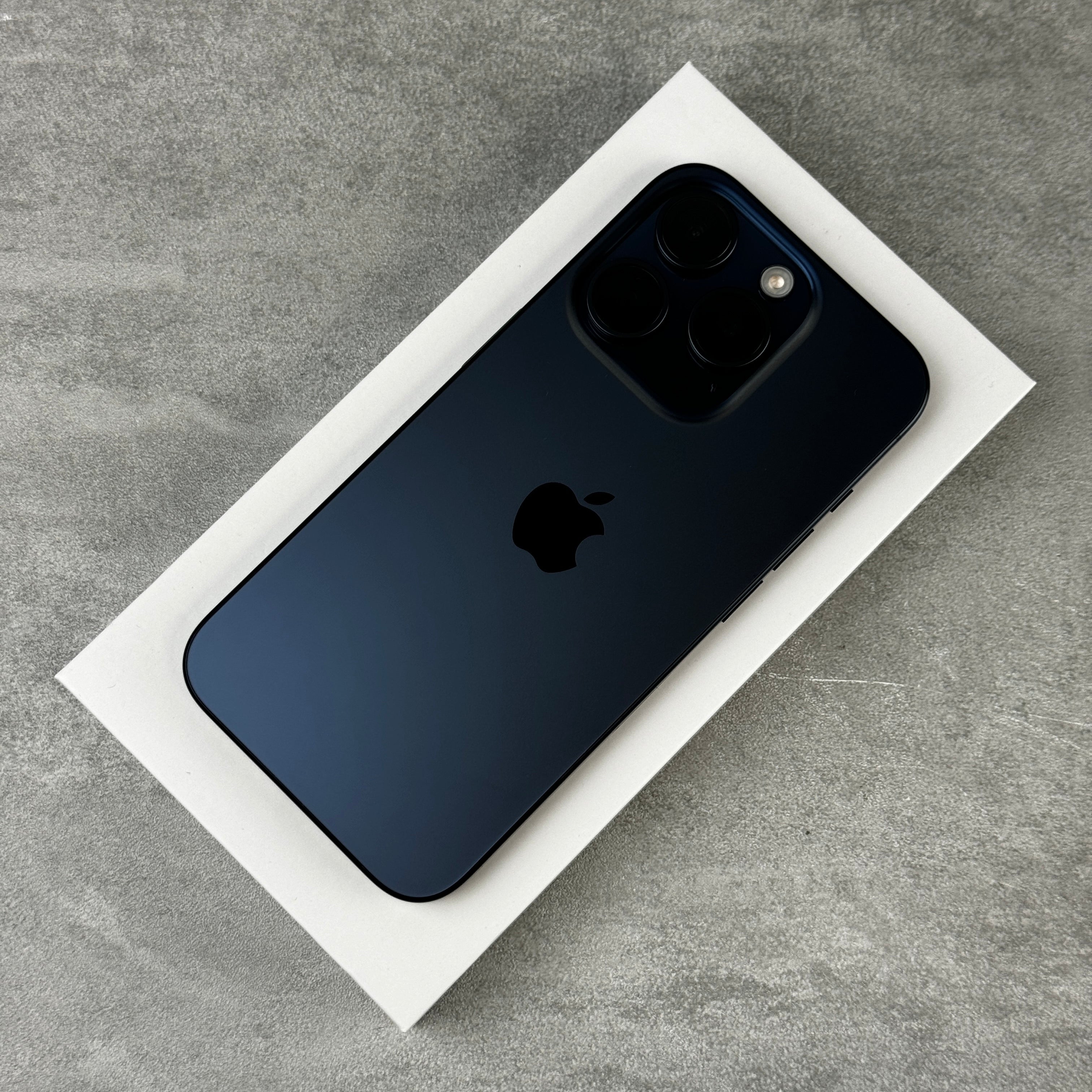 Shop Apple iPhone 15 Pro | Refurbished Phones Haverhill – Calatech