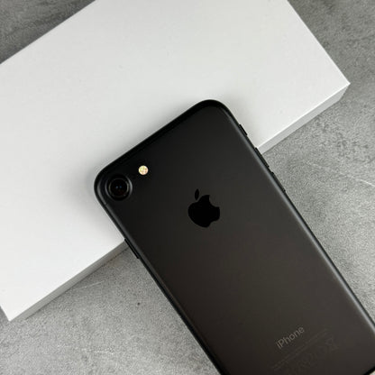 Apple iPhone 7 Black (Unlocked)
