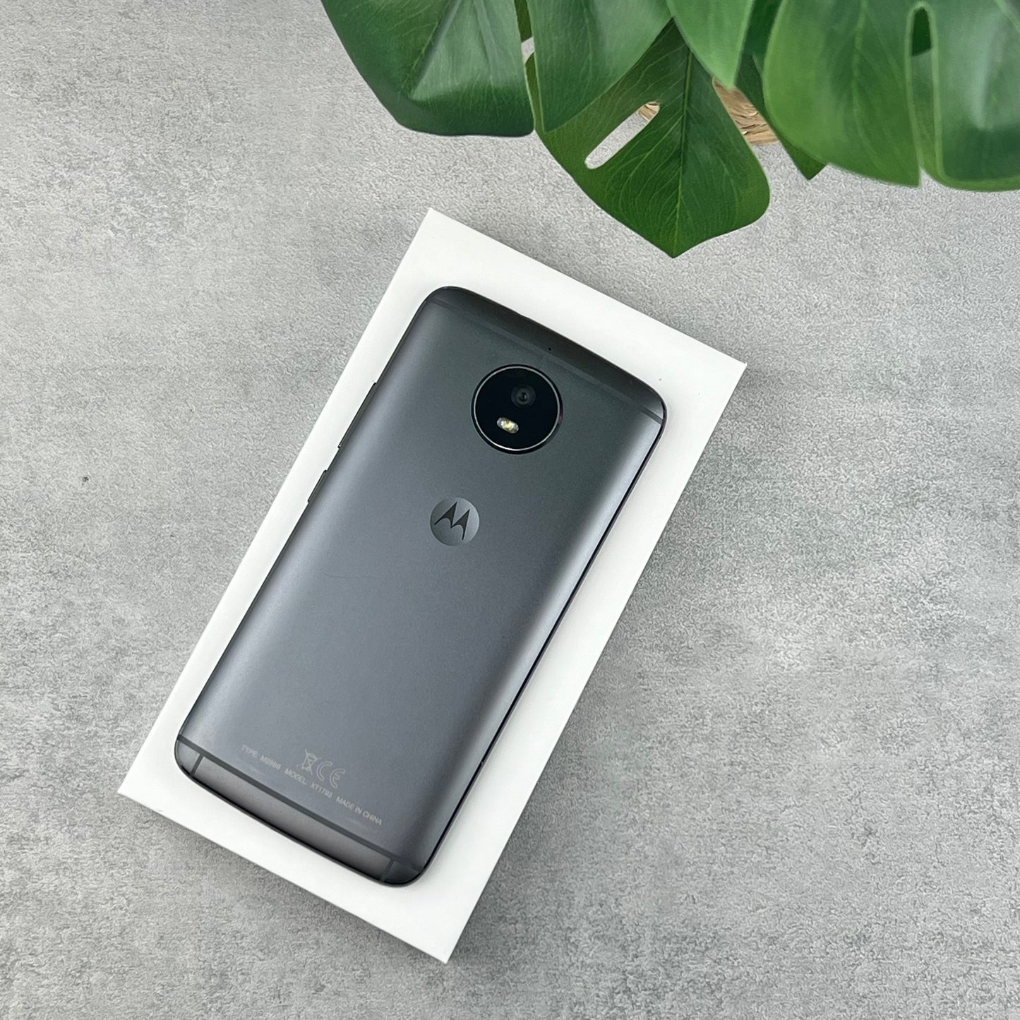 Moto G5s 32GB in Black (CLEARANCE)