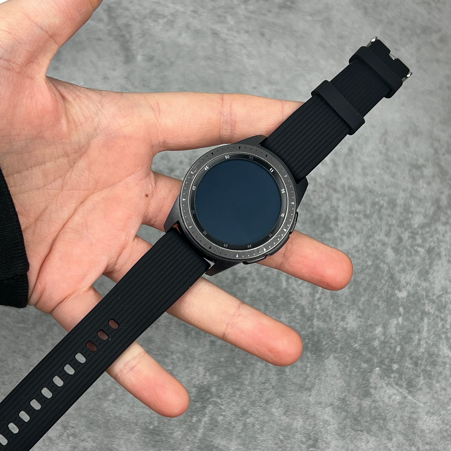Galaxy Watch 42mm GPS Midnight Black (CLEARANCE)