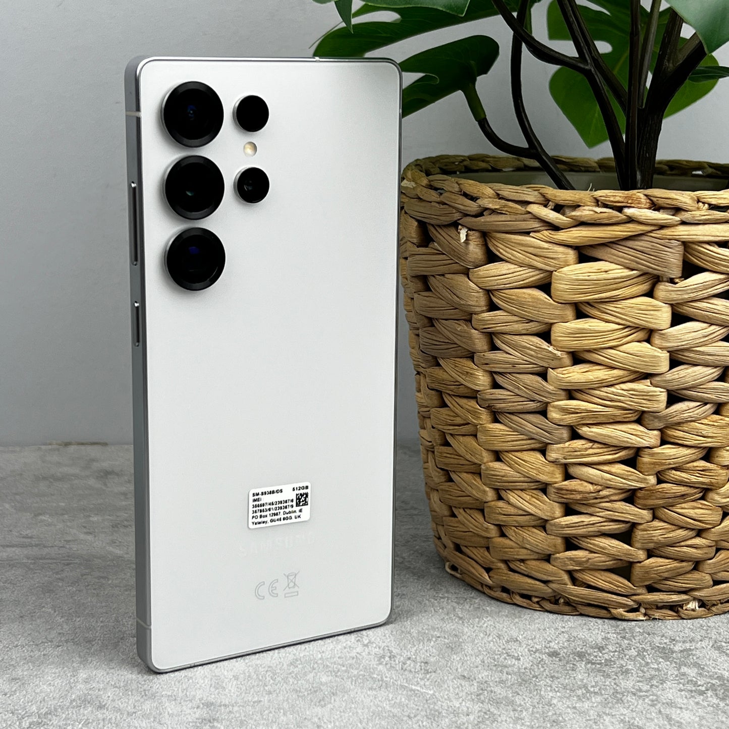 Samsung Galaxy S25 Ultra Titanium Whitesilver (Unlocked)