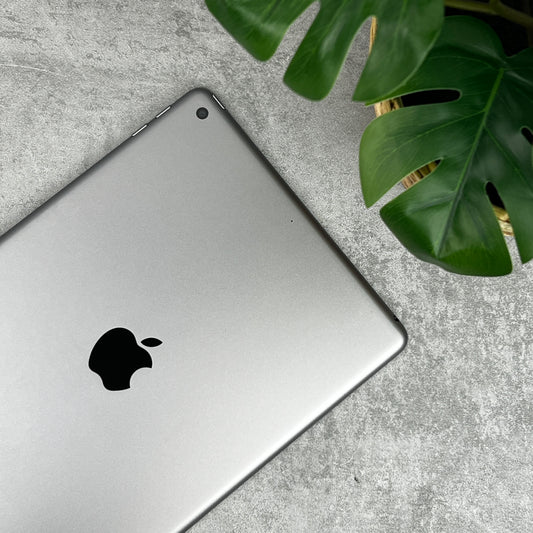 Apple iPad 6th Gen 32GB Space Grey