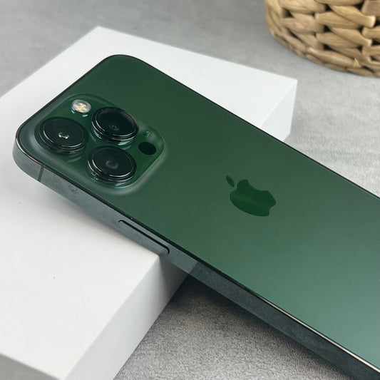 Apple iPhone 13 Pro Alpine Green (Unlocked)