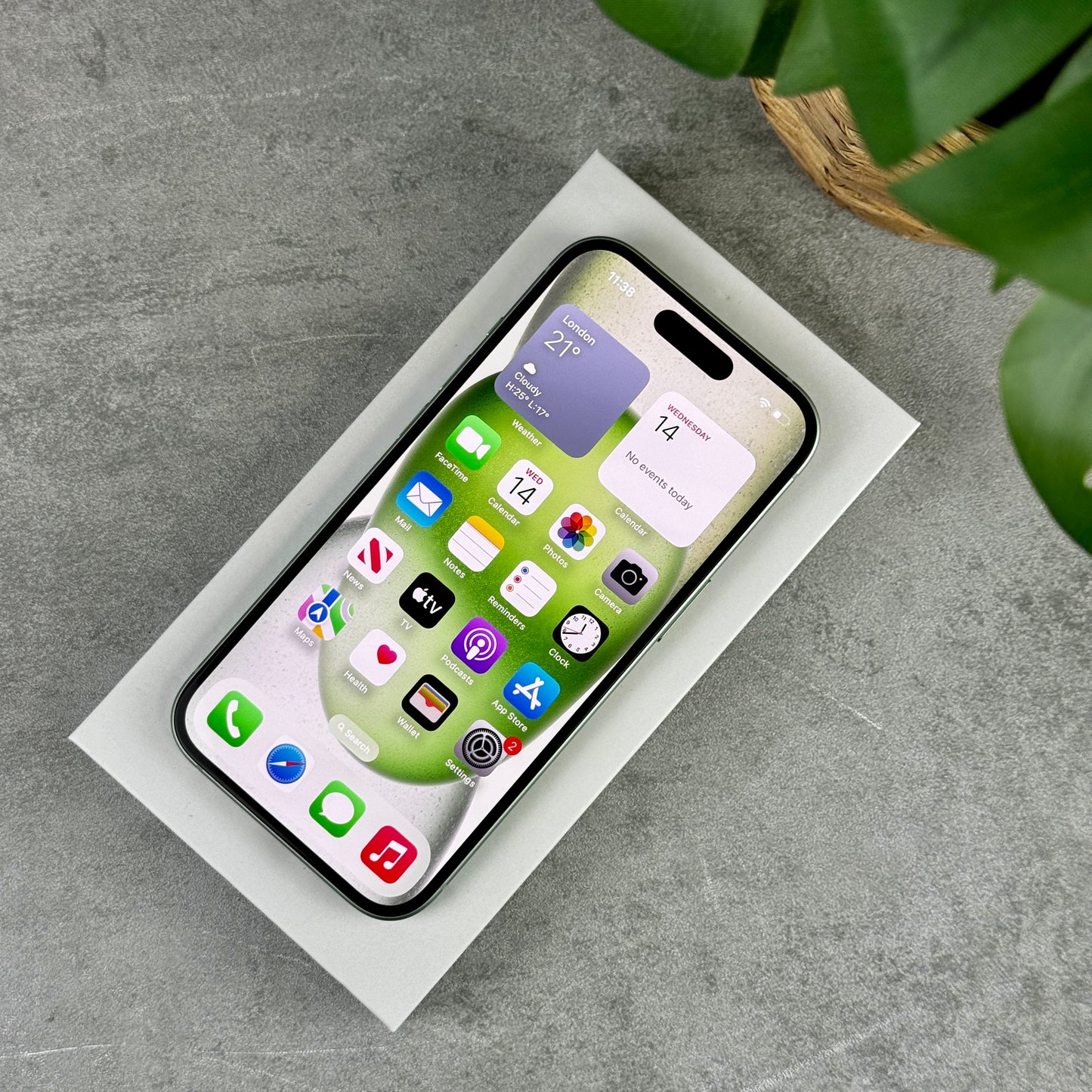 Apple iPhone 15 Green (Unlocked)