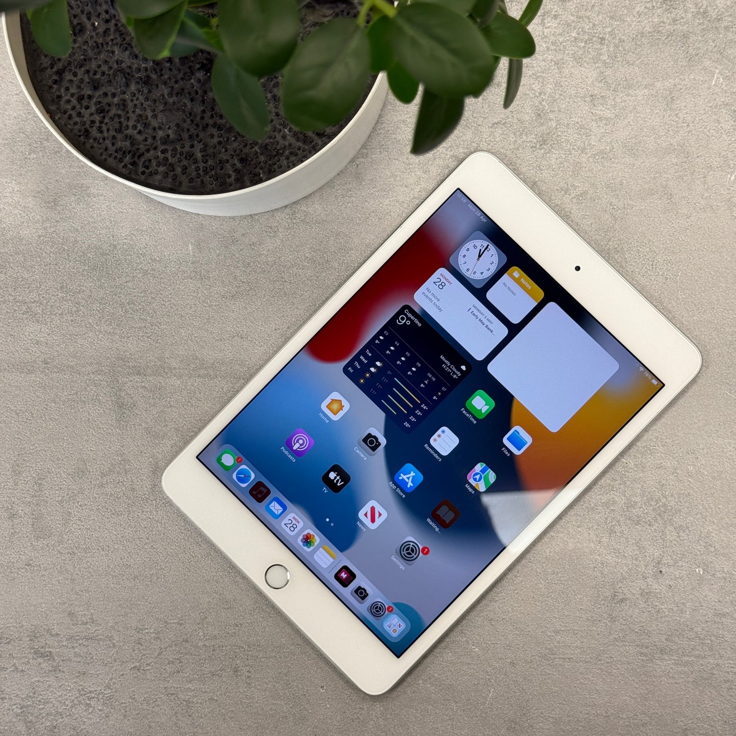 Apple iPad Mini 4 128GB Silver