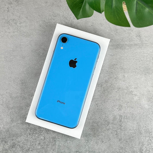 Apple iPhone XR Blue (Unlocked)