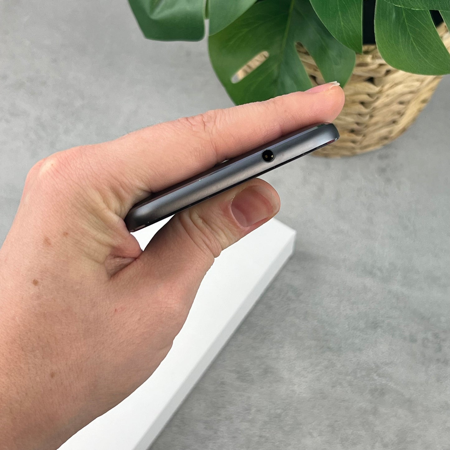 Moto G5s 32GB in Black (CLEARANCE)