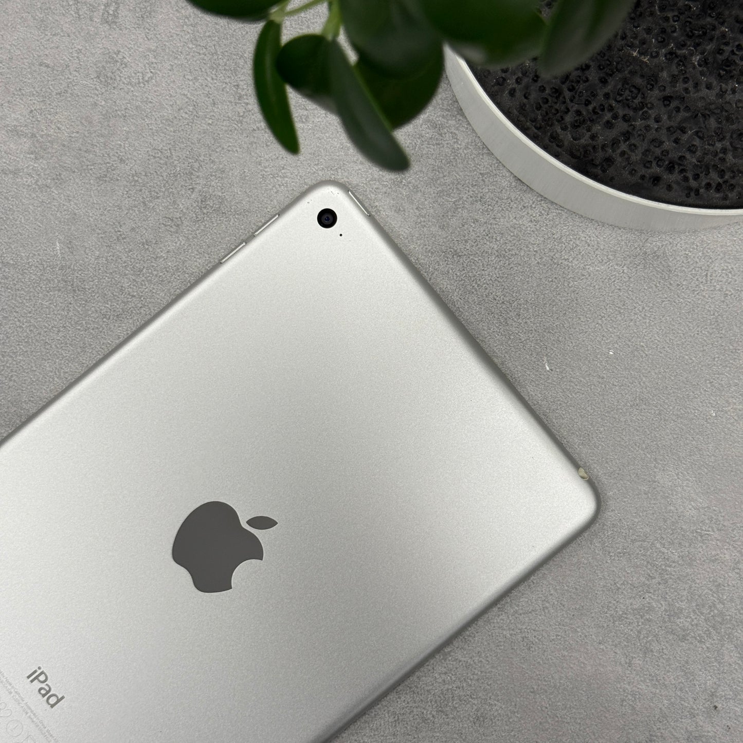 Apple iPad Mini 4 128GB Silver