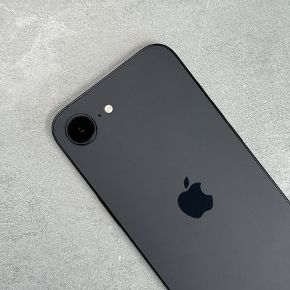 Apple iPhone 16e Black (Unlocked)