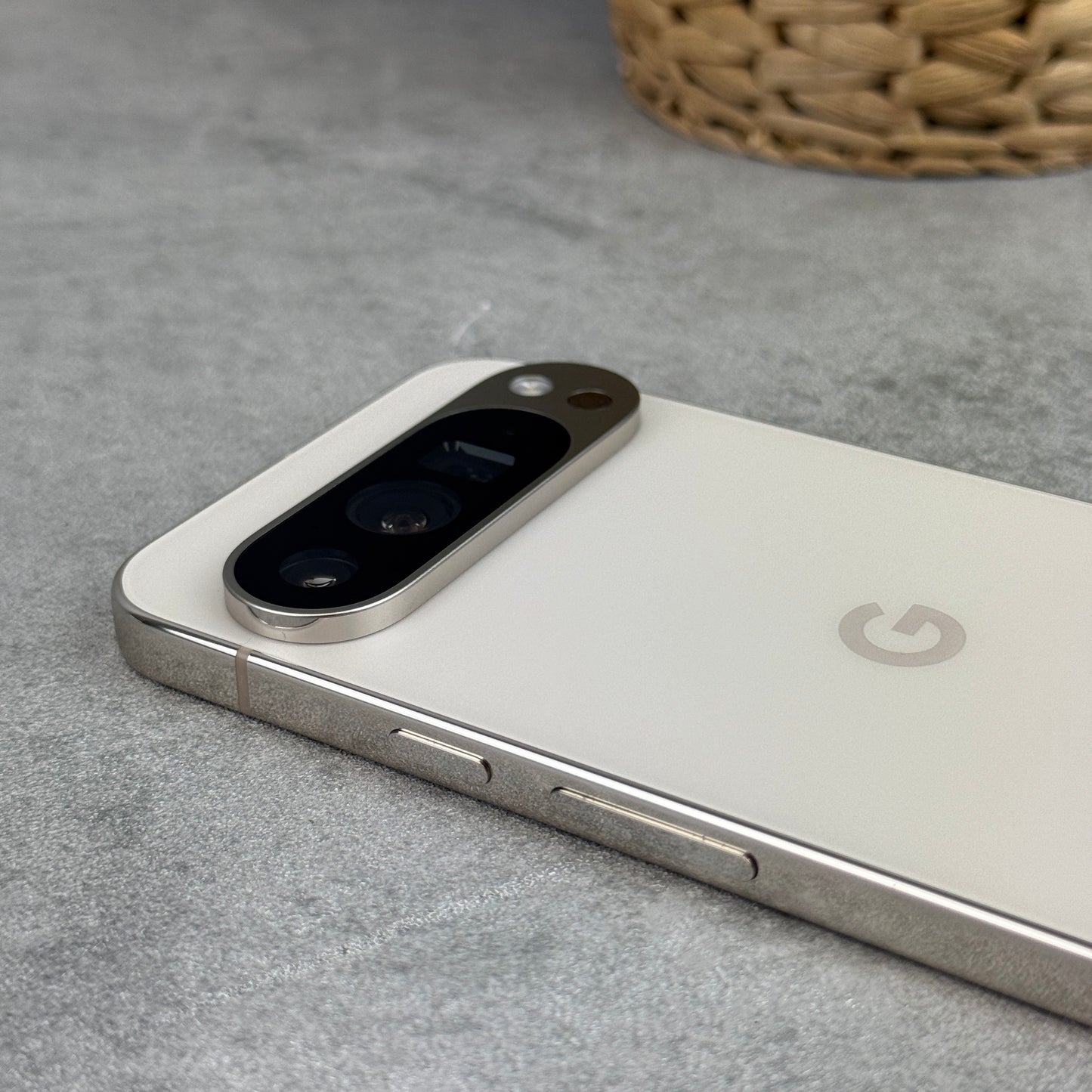 Google Pixel 9 Pro XL Porcelain (Unlocked)
