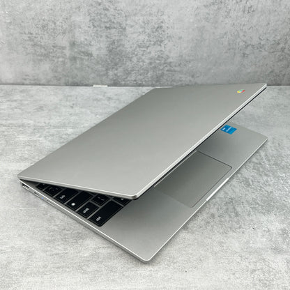Samsung Galaxy Chromebook Go 64GB Silver