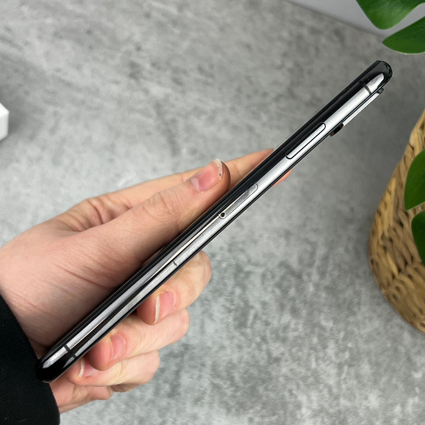 Apple iPhone XS Max 256GB in Space Grey (CLEARANCE)