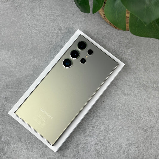 Samsung Galaxy S24 Ultra Titanium Grey (Unlocked)