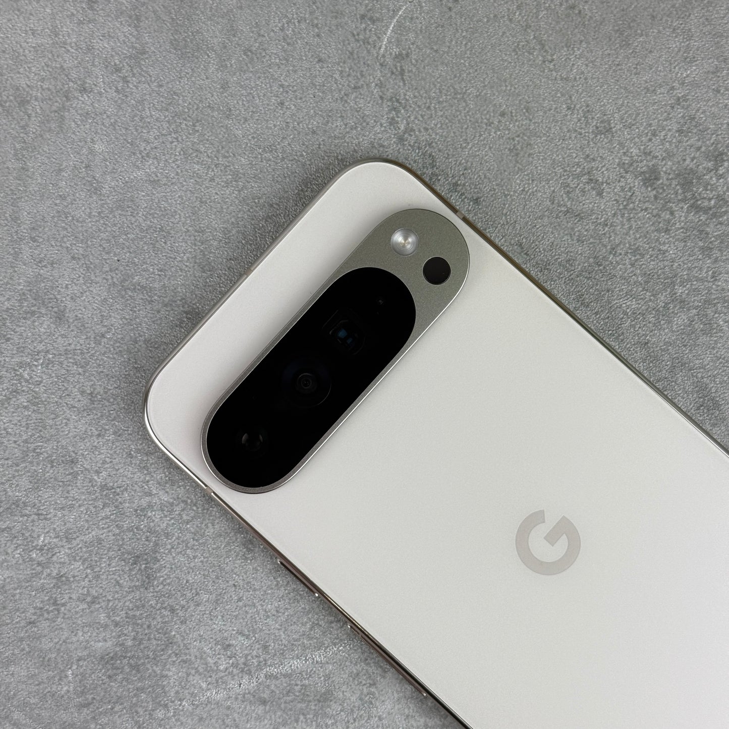 Google Pixel 9 Pro XL Porcelain (Unlocked)