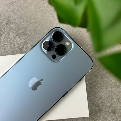 Apple iPhone 13 Pro Max Sierra Blue (Unlocked)