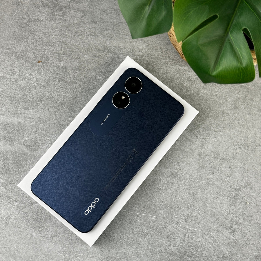 Oppo A17 in Midnight Black