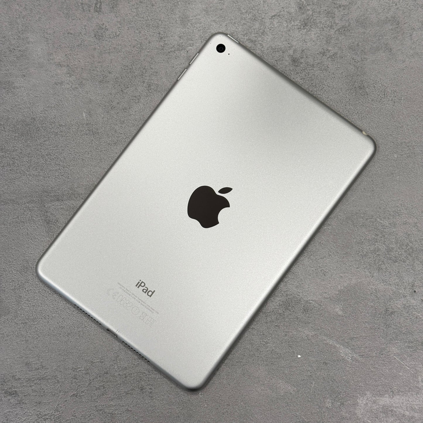 Apple iPad Mini 4 128GB Silver