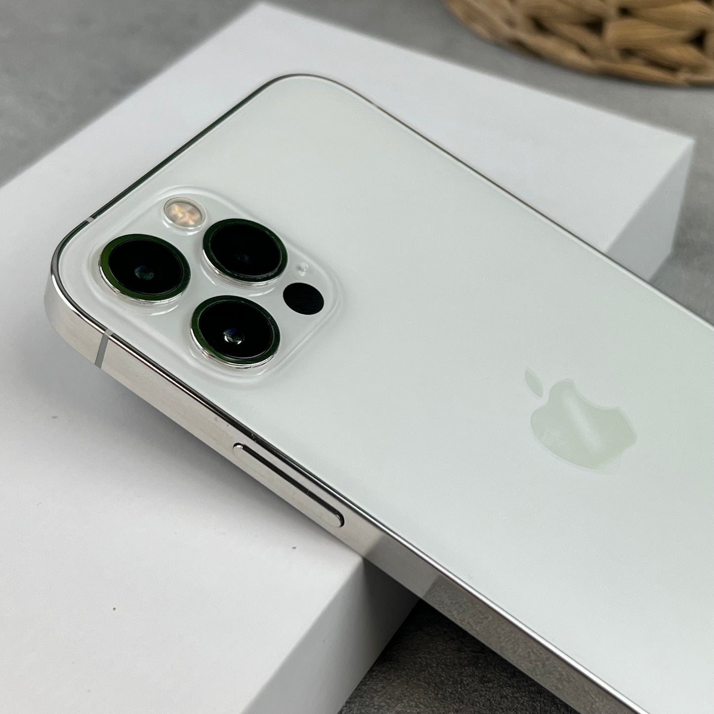 Apple iPhone 12 Pro Silver