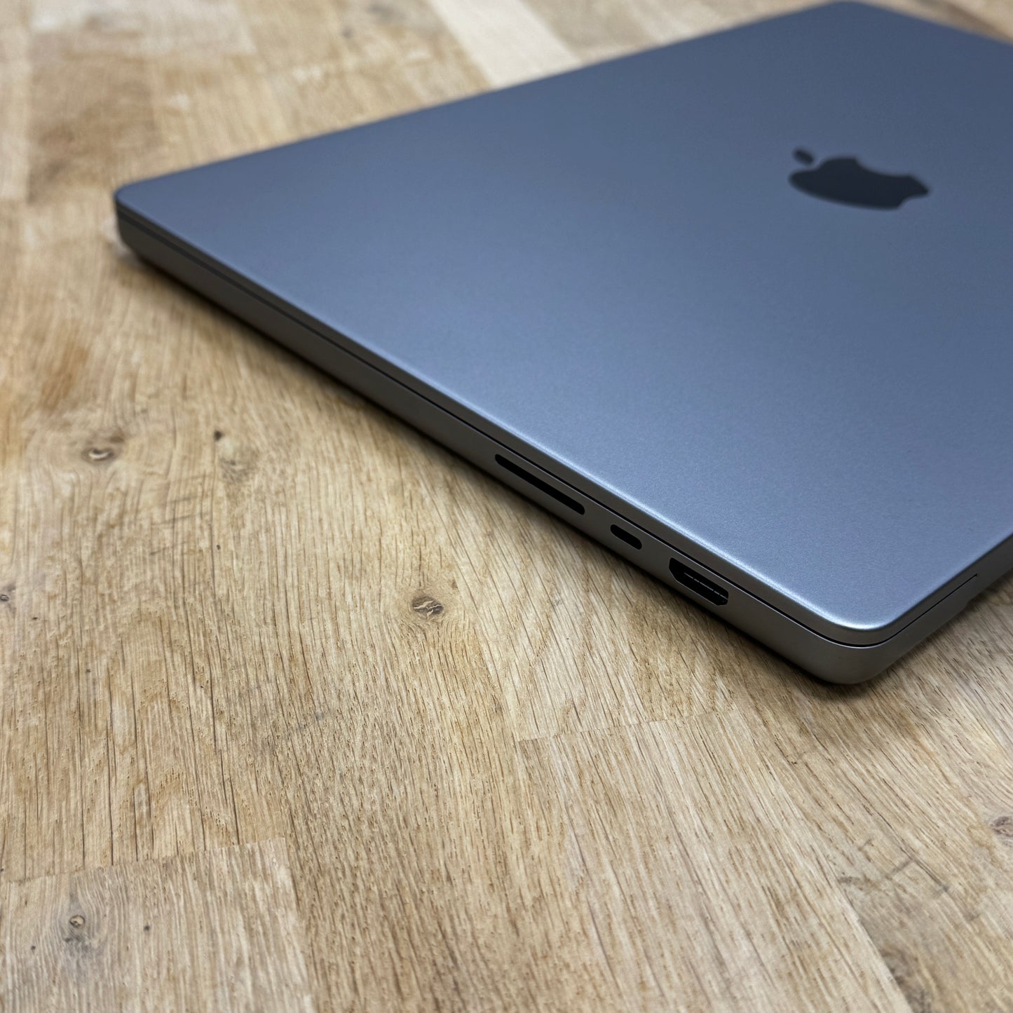 MacBook Pro M2 Pro (16-Inch) A2780 (2023) Space Grey | 512GB | 16GB Ram
