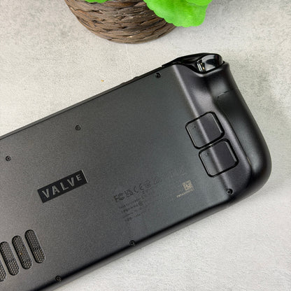 Steam Deck LCD 256GB + 16GB RAM | with Carry Case