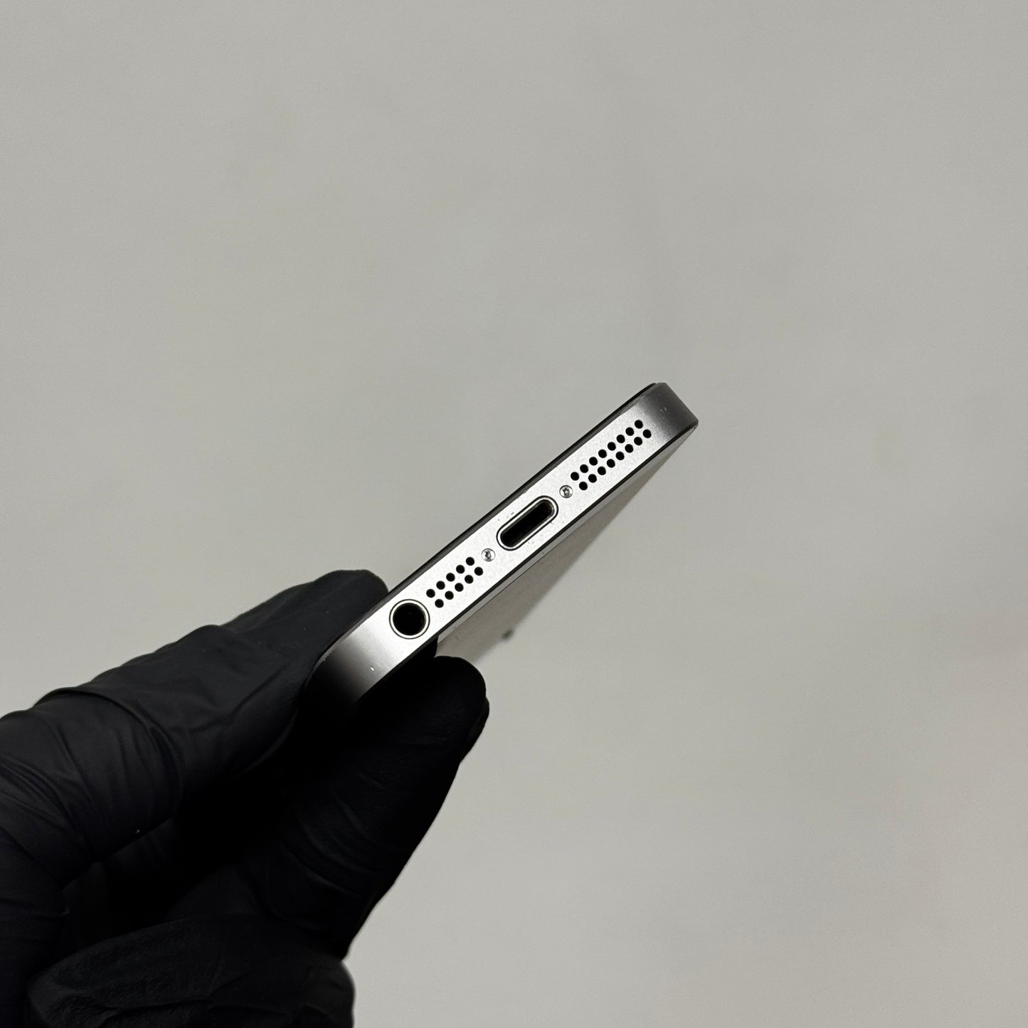 Apple iPhone Se 1st Gen (2016) 32GB Space Grey (Imperfect) (Unlocked)