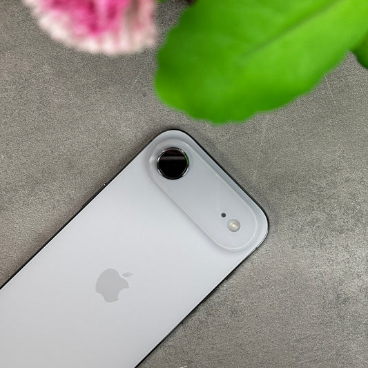 Apple iPhone Air Sky Blue (Unlocked)