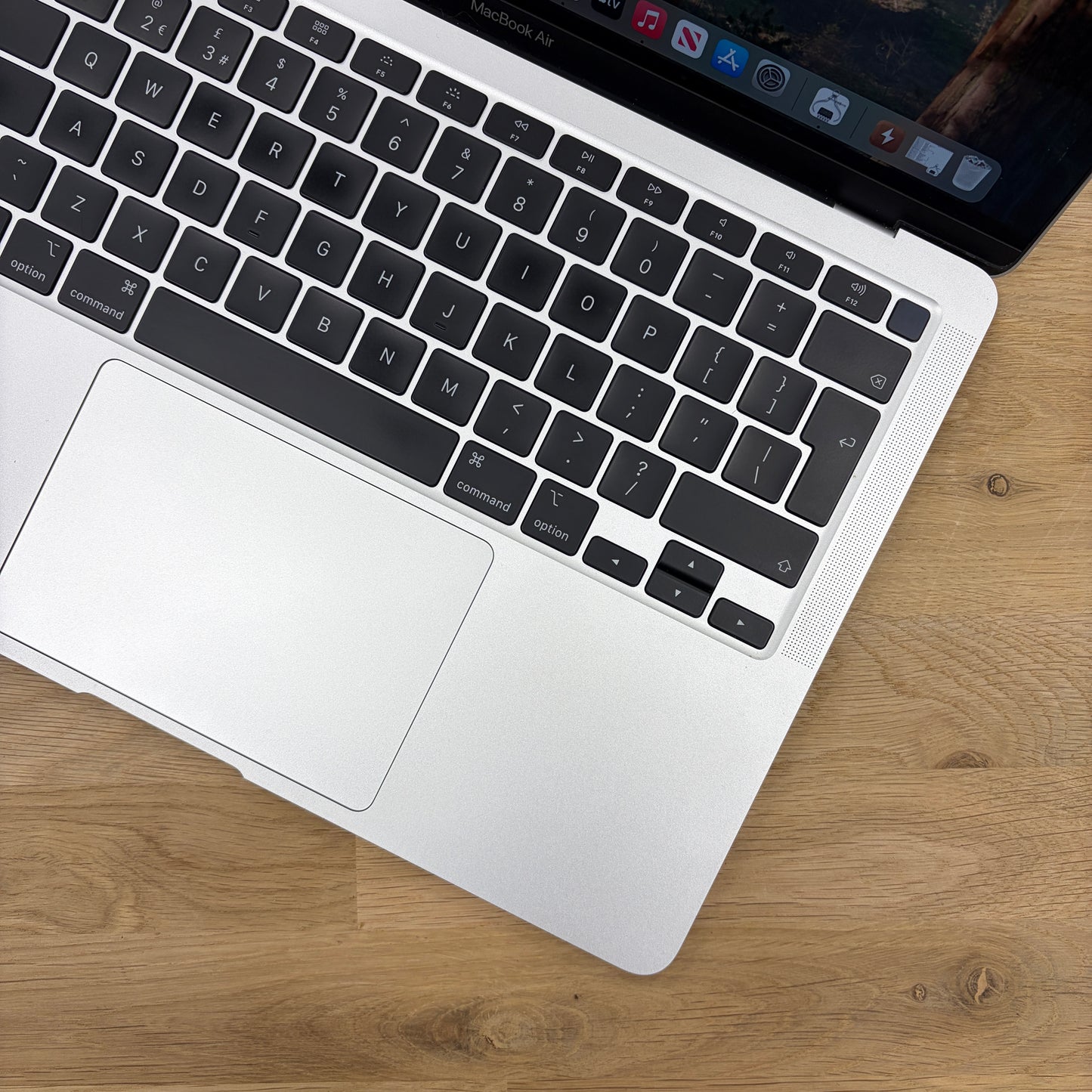 Apple MacBook Air 13-Inch 2020 Silver 256GB | 8GB | Intel i3 1.1GHz