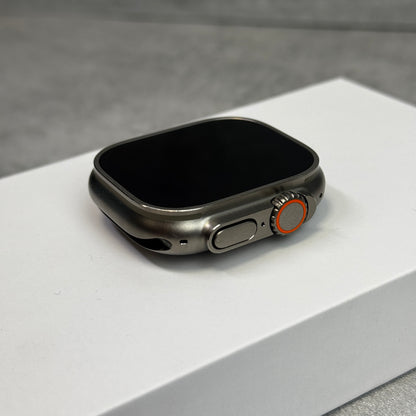 Apple Watch Ultra 49mm Titanium (GPS + Cellular)