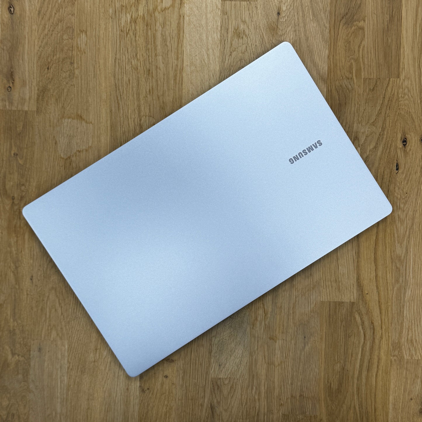 Samsung Galaxy Book5 Edge 5G Sapphire Blue